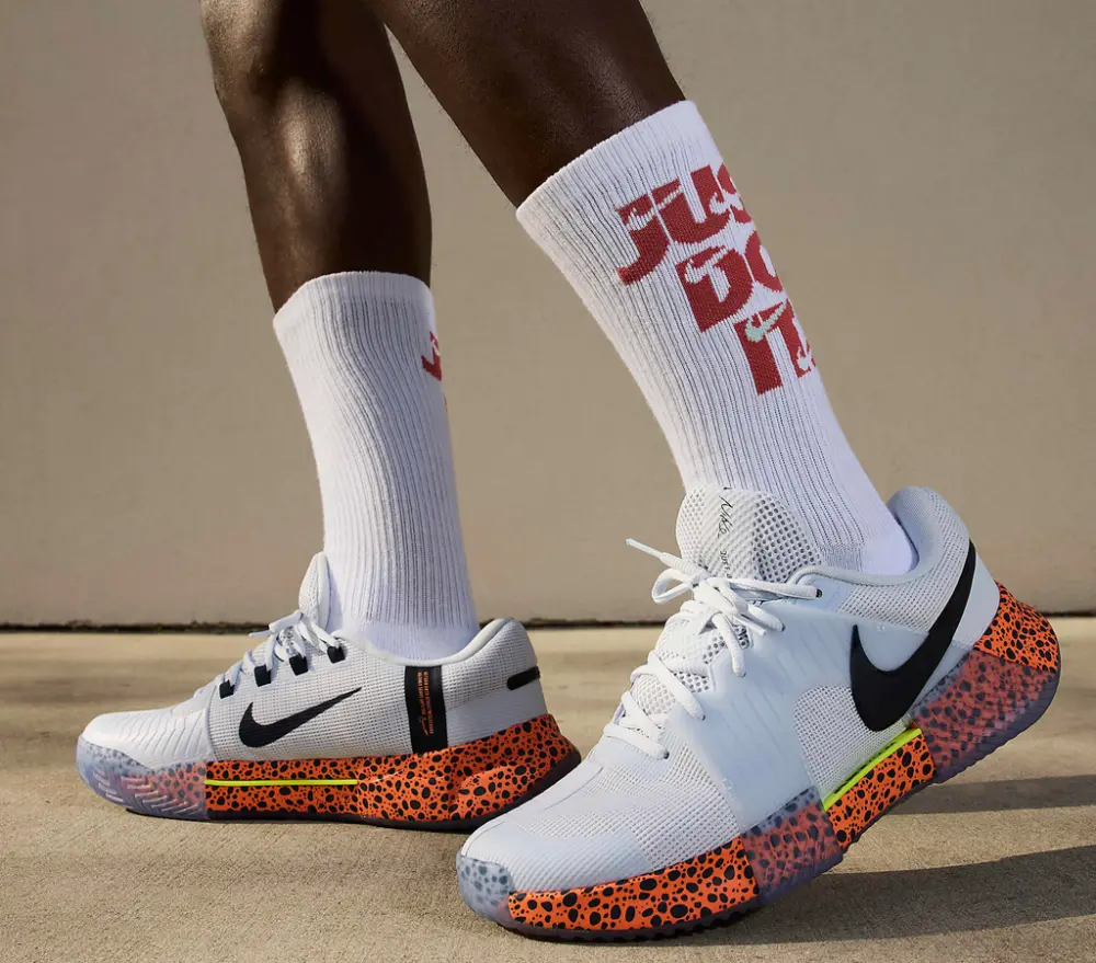 Alternative view of Giày Nike GP Challenge 1 Electric 'Multi-Colour' FV2287-900