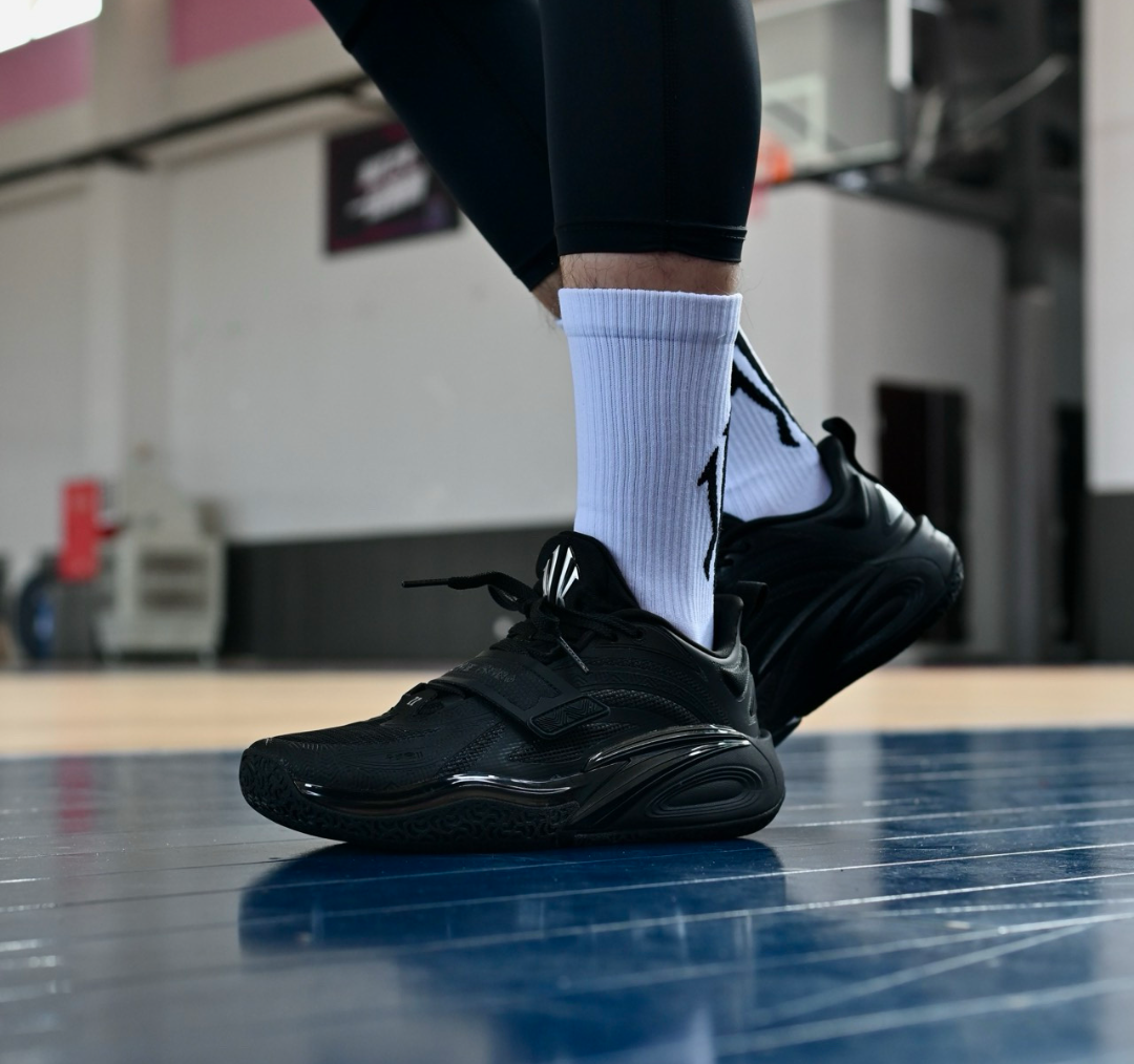 Giày Anta Kai 1 x Kyrie Irving ‘Triple Black’ 112431102S-10 - Ảnh 2