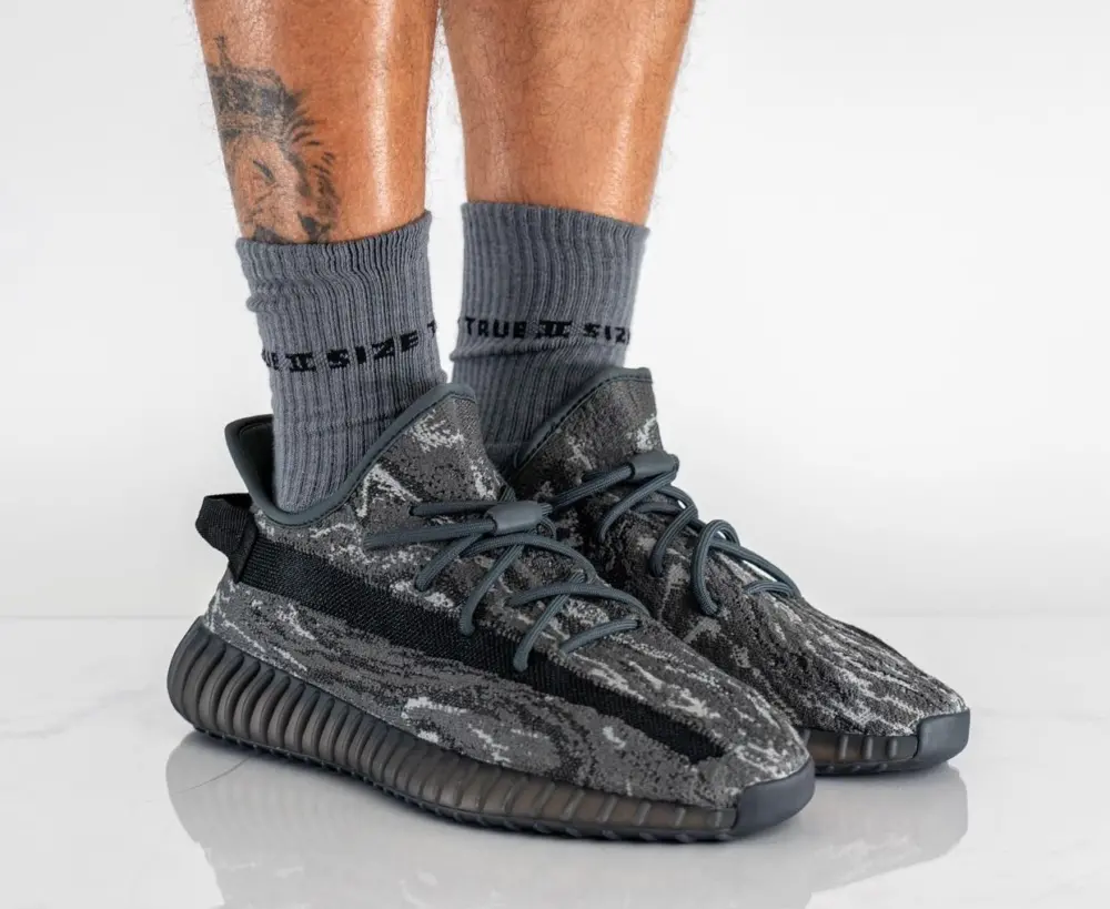 Giày Adidas Yeezy Boost 350 V2 ‘MX Dark Salt’ ID4811 - Ảnh 3