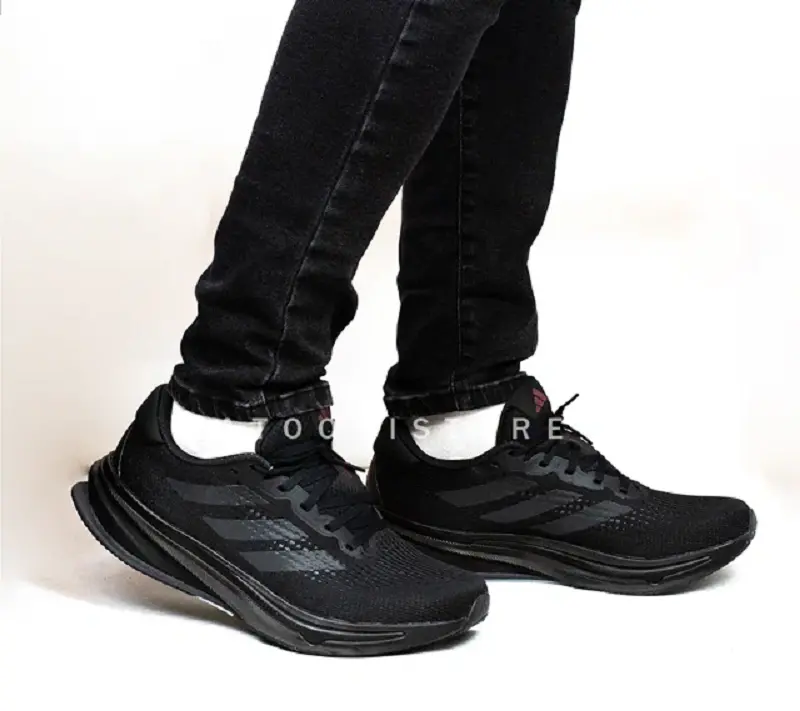 Alternative view of Giày Adidas Supernova Rise 'Black' IG5843