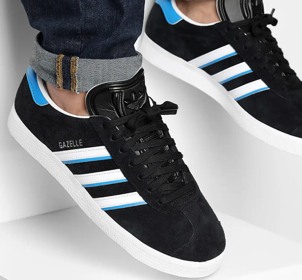 Alternative view of Giày adidas Gazelle 'Core Black Bright Blue' IG6193