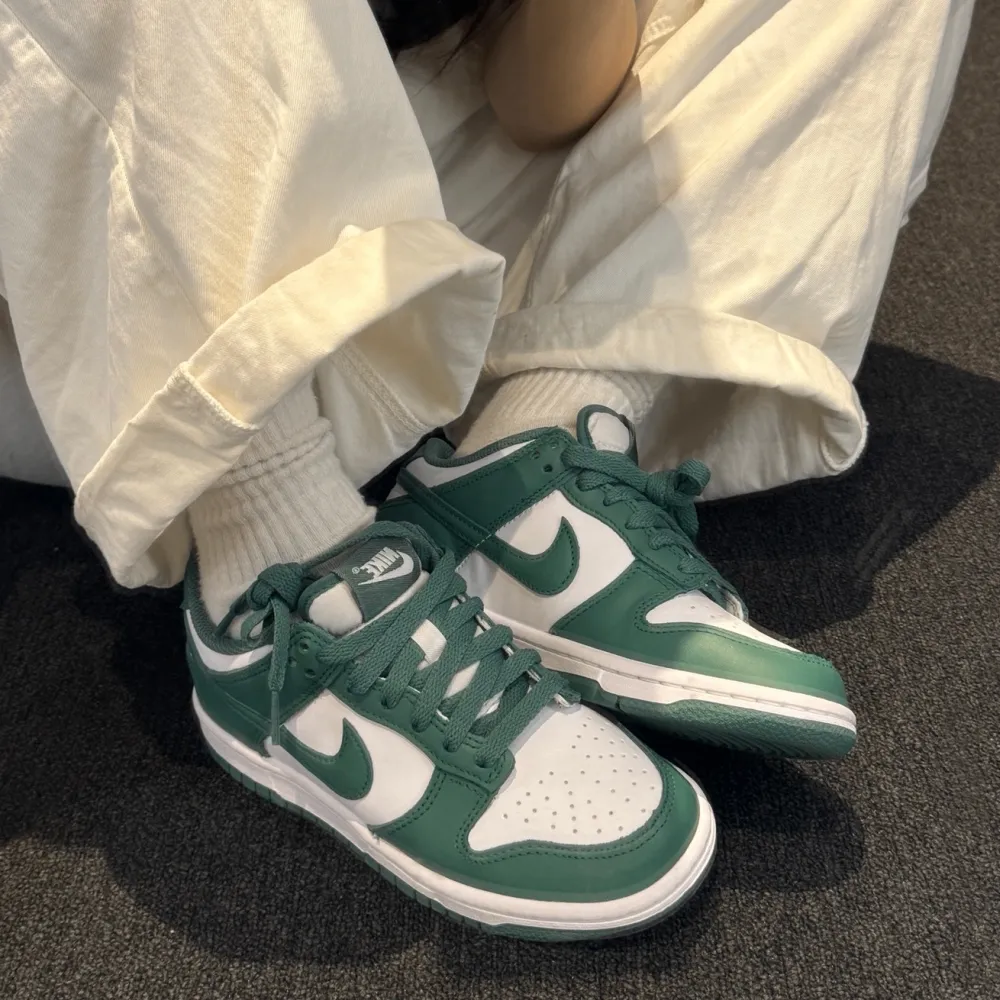 Giày Nike Dunk Low 'Malachite Gum' HQ1519-030 - Ảnh 4