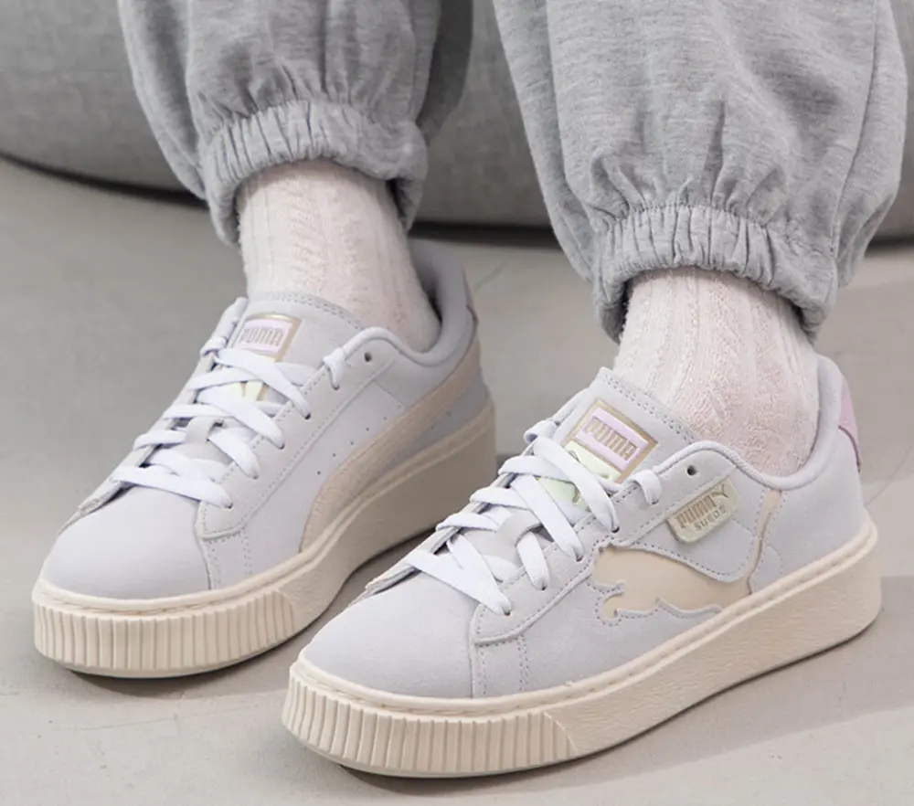 Alternative view of Giày Puma Suede Platform 'Cutout Silver Mist Grape' 397233-03