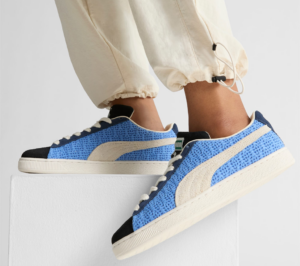 Alternative view of Giày Puma Suede 'Crochet Blue Skies' 397244-01