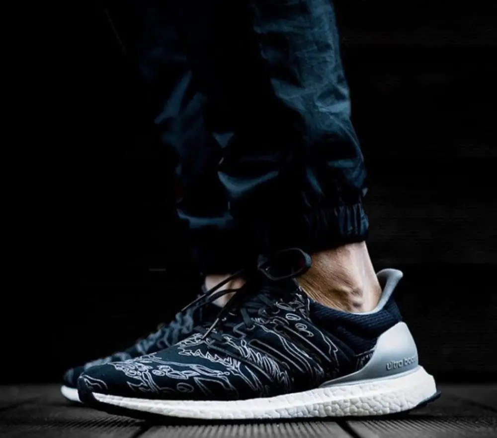 Alternative view of Giày Adidas UNDEFEATED x UltraBoost DNA 'Utility Black' BC0472