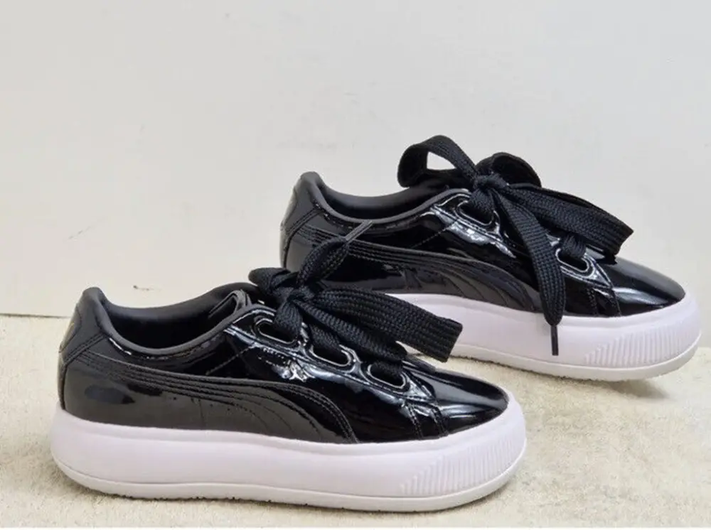 Alternative view of Giày Puma Suede Mayu Heart Patent 'Black White' 385967-02