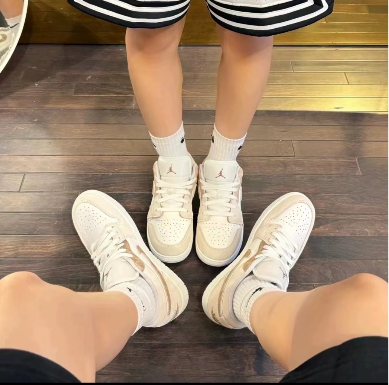 Giày Nike Air Jordan 1 Low 'Light Brown White' HF1863-200 - Ảnh 5