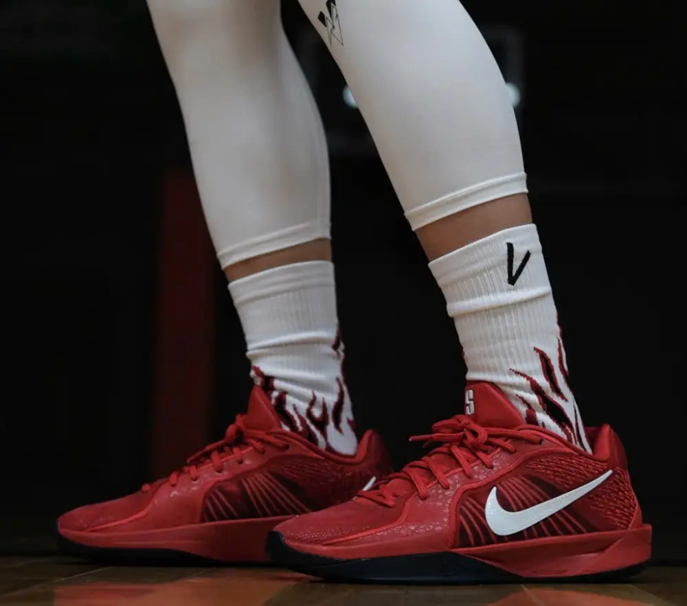 Alternative view of Giày Nike Sabrina 2 'USA' FQ2174-600