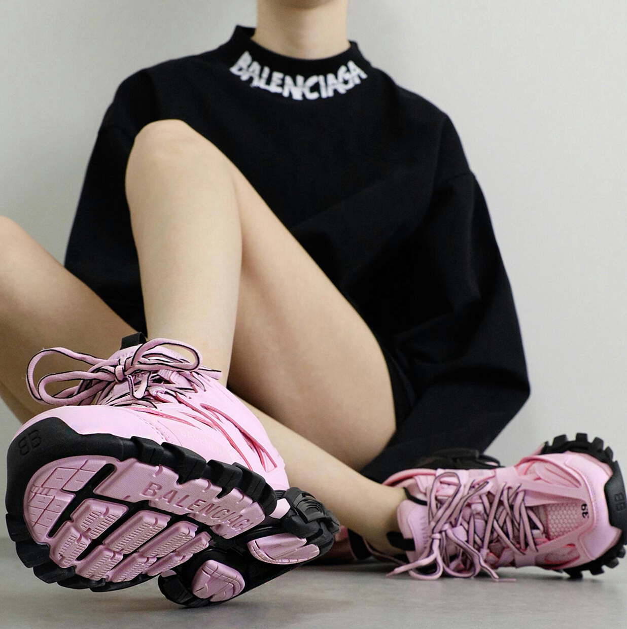 Giày Balenciaga Wmns Track ‘Pink Black’ 542436-W3AC1-5010 - Ảnh 3