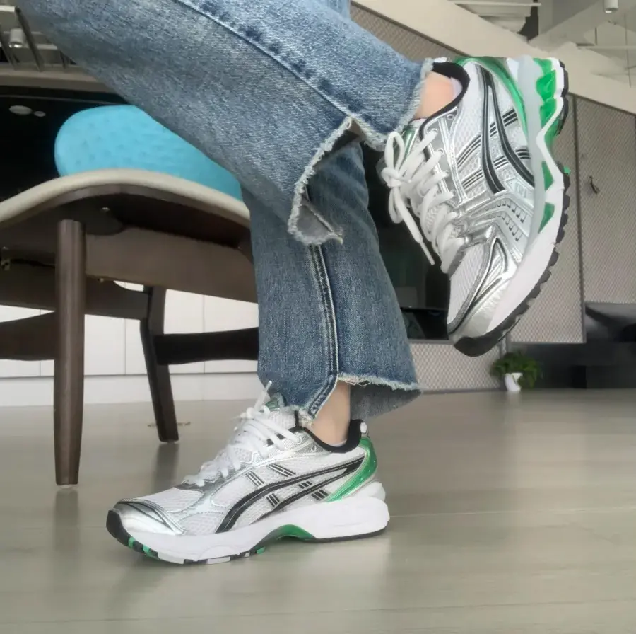 Alternative view of Giày Asics Gel Kayano 14 ‘White Green’ 1201A019-110