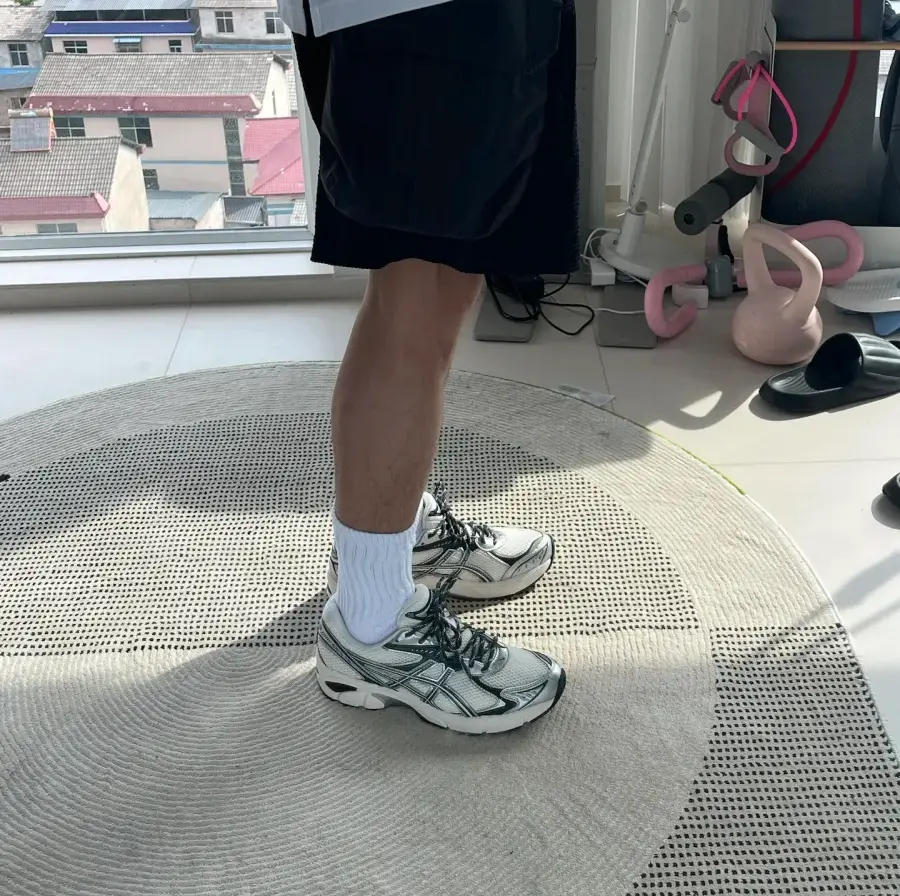Alternative view of Giày Asics GT 2160 x Kith ‘Cream Scarab’ 1203A567-100