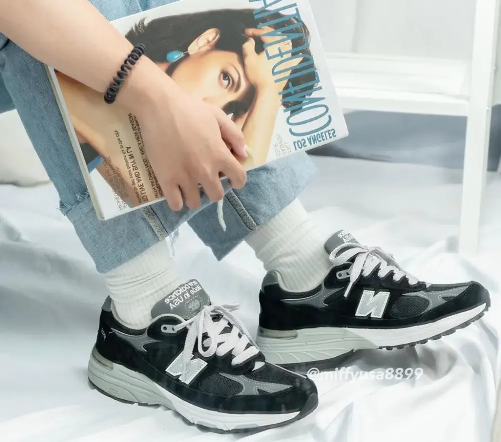 Alternative view of Giày New Balance 993 Made In USA 'Black White' MR993BK