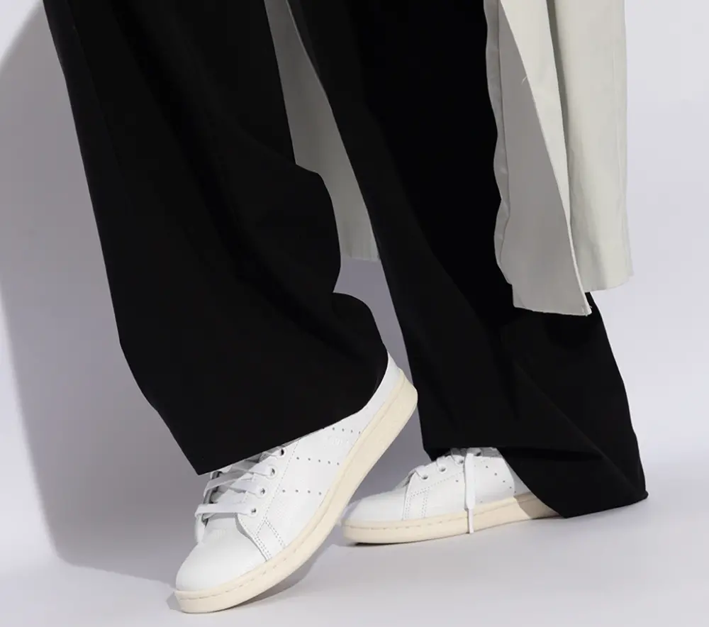 Alternative view of Giày adidas Stan Smith 'Cloud White' IE0464