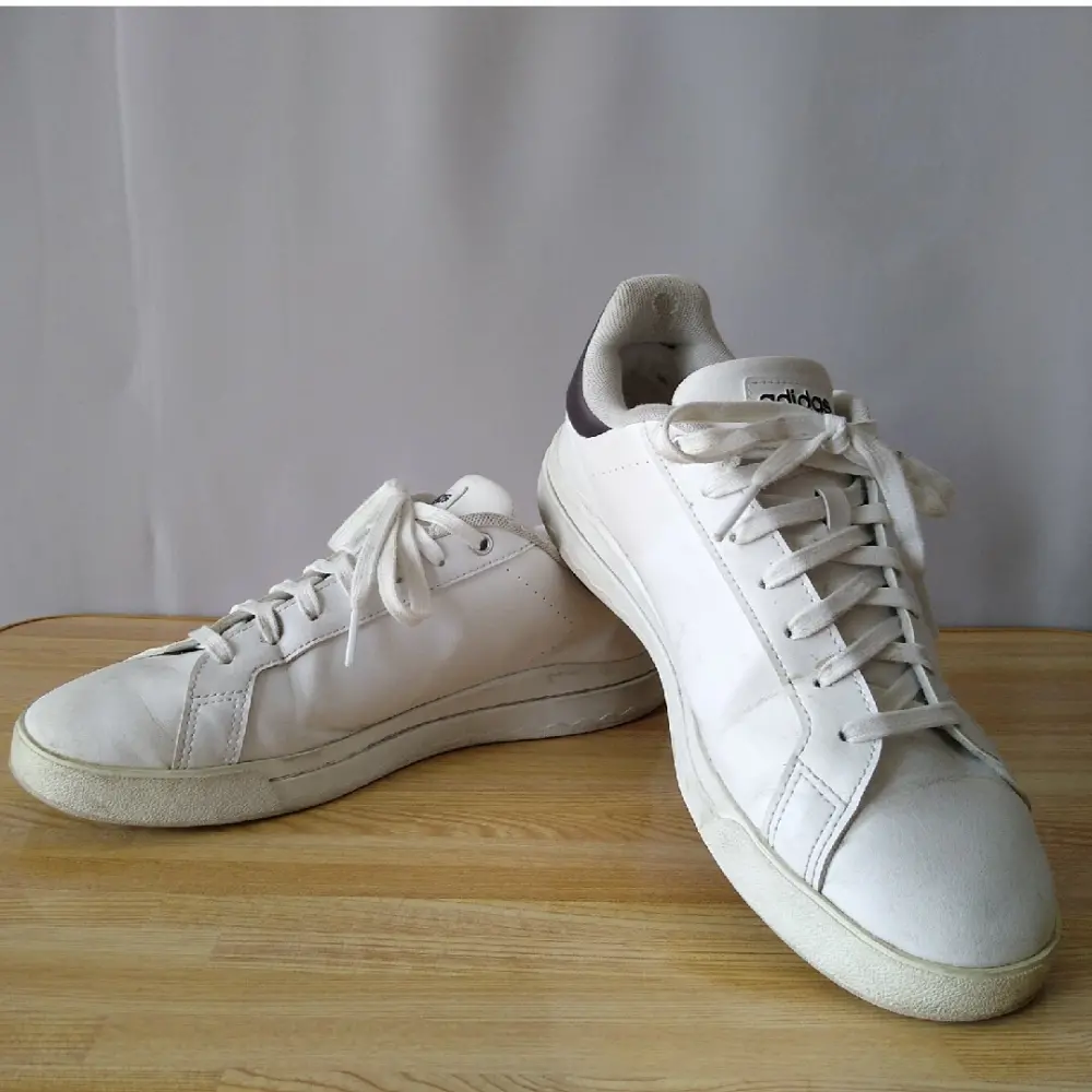 Alternative view of Giày Adidas Wmns Court Silk ‘White Black’ GY9258
