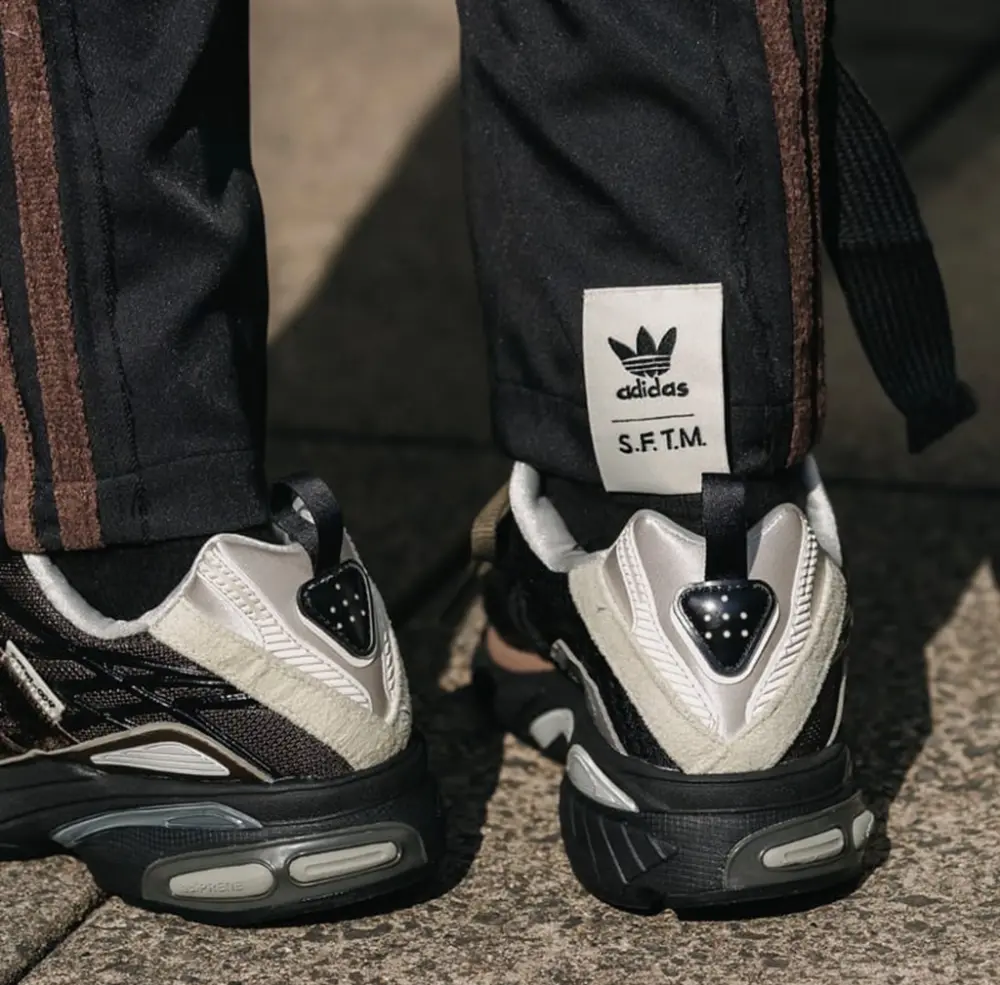Giày adidas Adistar Cushion Song For The Mute 'Core Black' JH9007 - Ảnh 3
