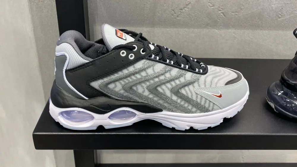 Giày Nike Air Max TW ‘Wolf Grey’ DQ3984-004 - Ảnh 4