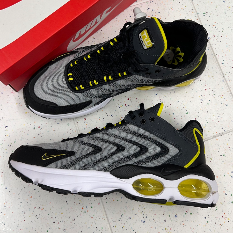 Giày Nike Air Max TW ‘Black Speed Yellow’ DQ3984-005 - Ảnh 4