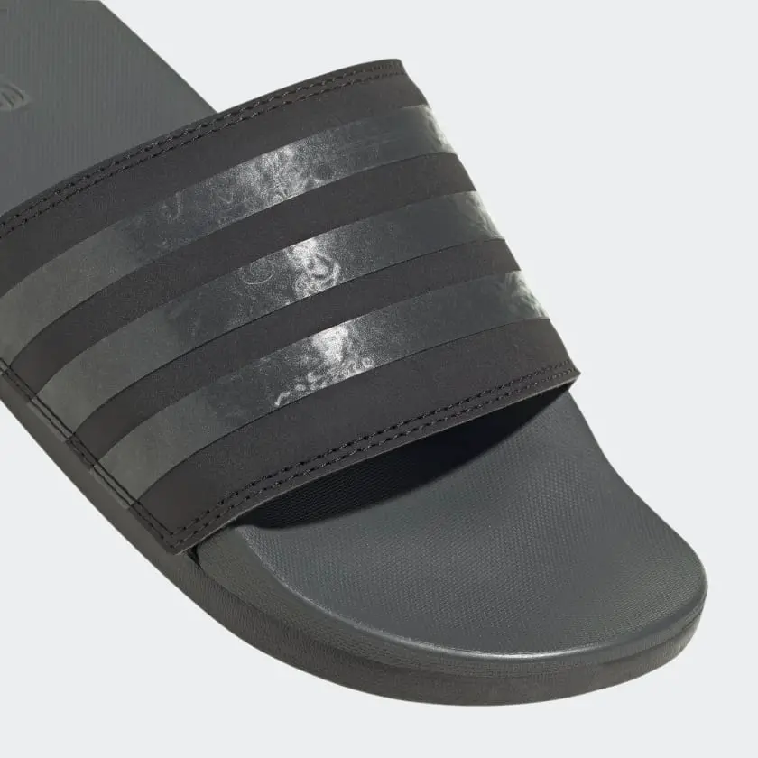Alternative view of Dép Adidas Adilette Comfort ‘Core Black’ GX4303