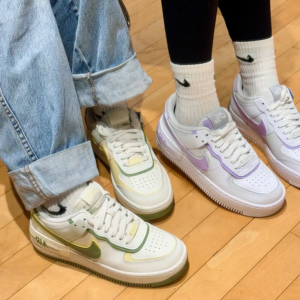 Alternative view of Giày Nike Air Force 1 Shadow ‘Oil Green’ FN6335-101