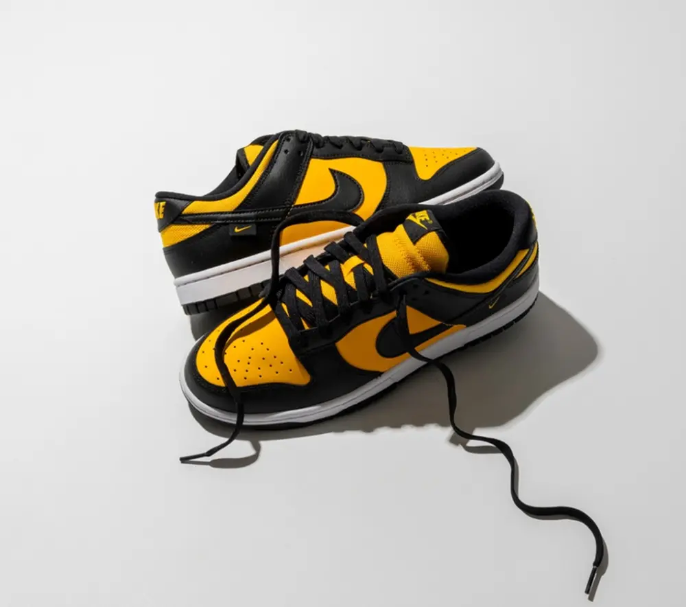 Alternative view of Giày Nike Dunk Low 'Reverse Goldenrod' FZ4618-001