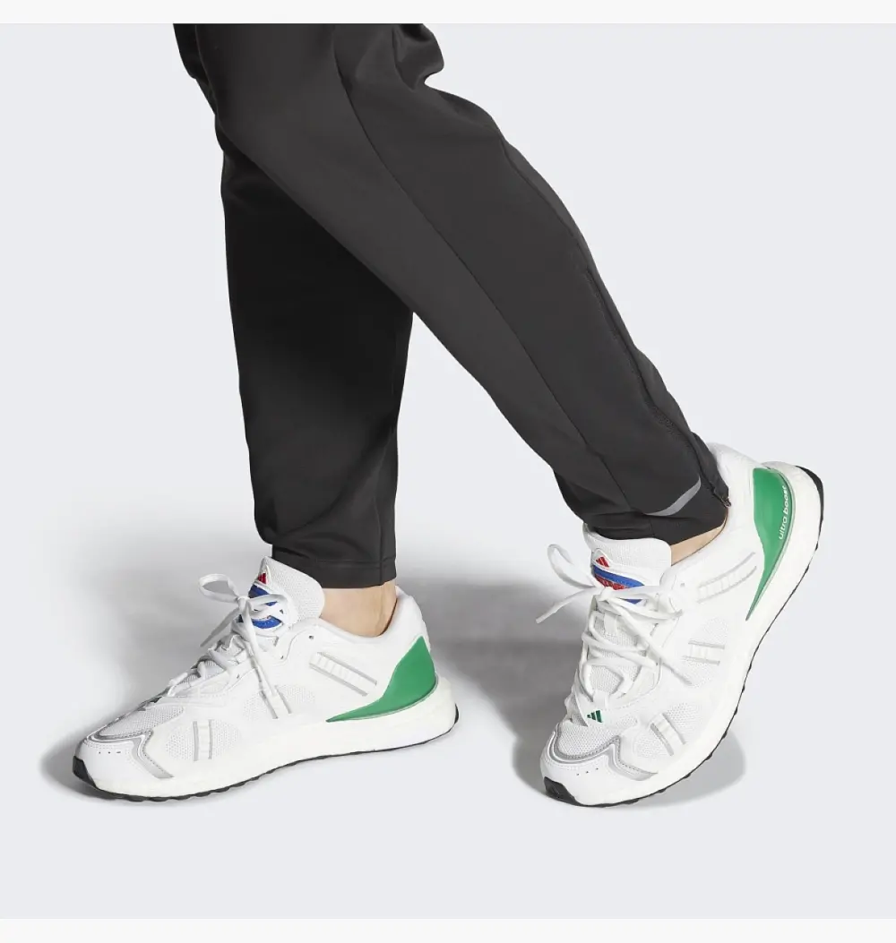Alternative view of Giày Adidas UltraBoost Supernova DNA ‘White Green’ GY9133
