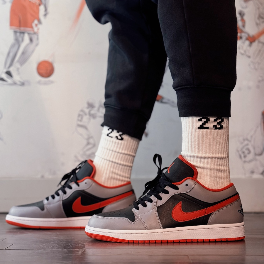 Giày Nike Air Jordan 1 Low ‘Fire Red’ 553558-060 - Ảnh 2
