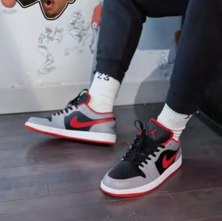 Giày Nike Air Jordan 1 Low ‘Fire Red’ 553558-060 - Ảnh 4
