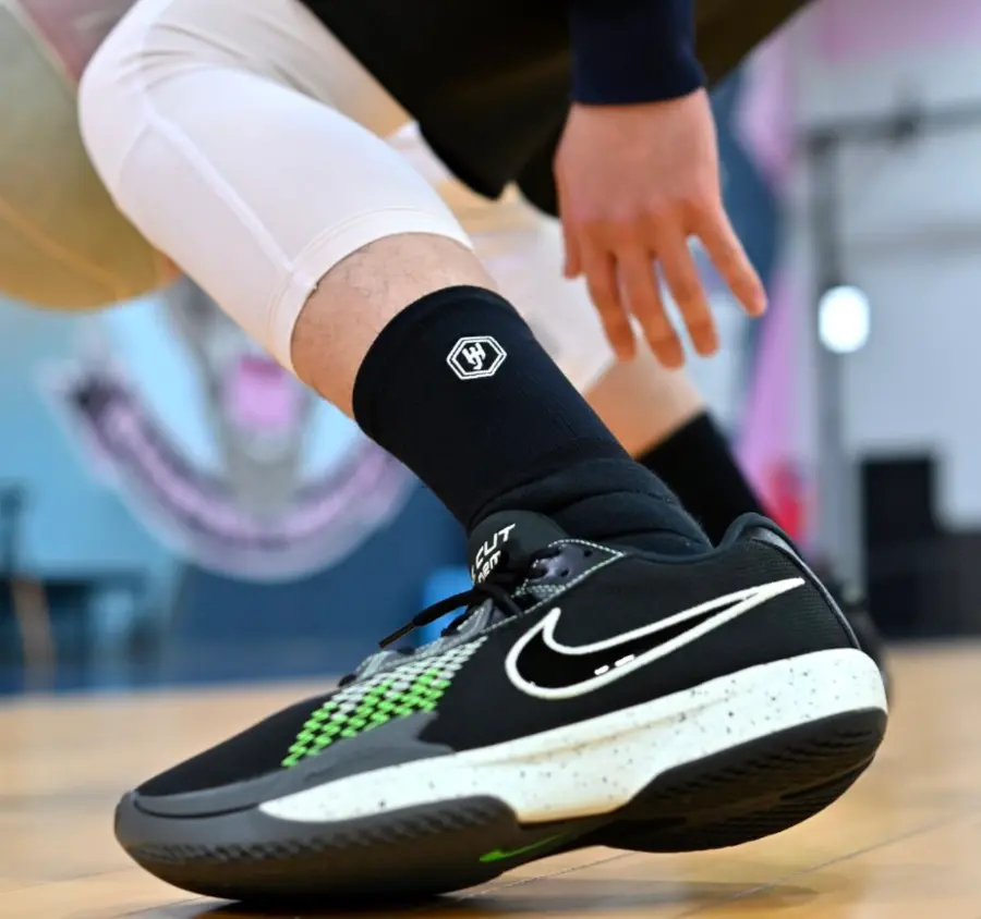 Giày Nike Air Zoom GT Cut Academy ‘Black Volt’ FB2599-001 - Ảnh 4