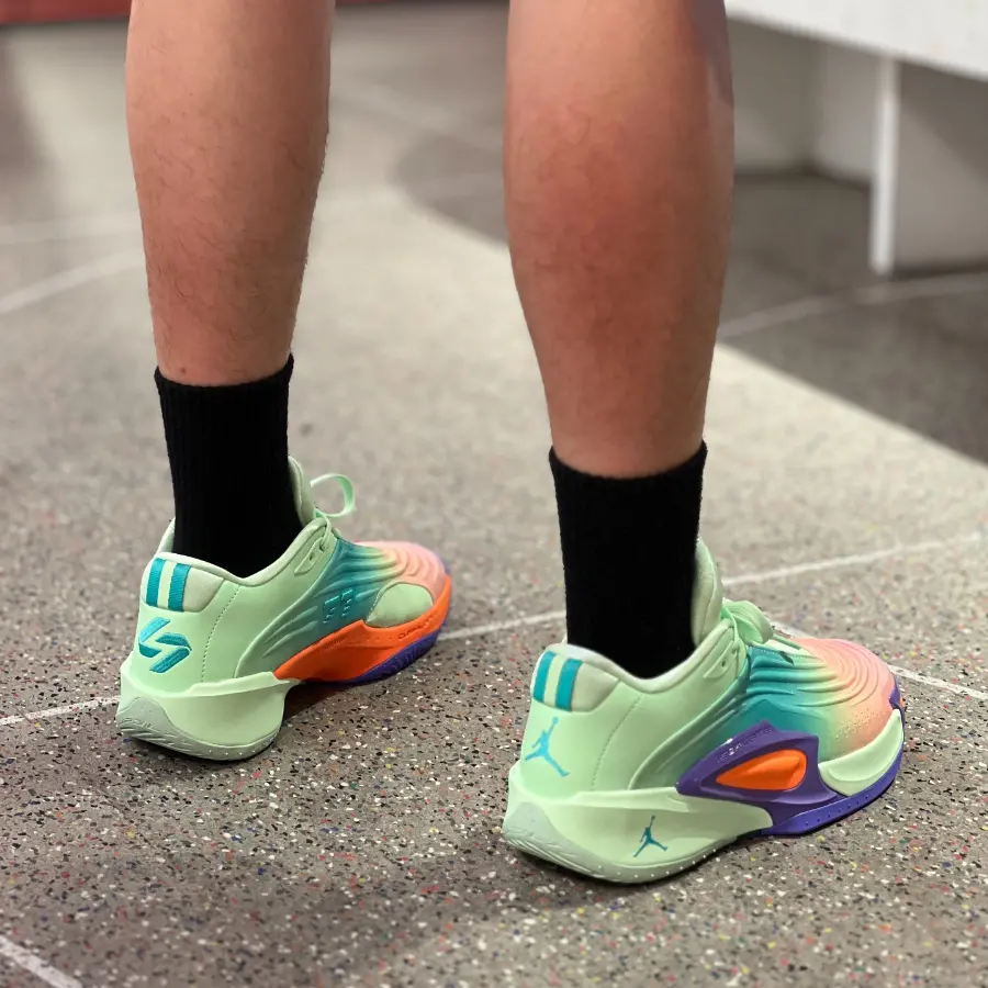 Giày Nike Air Jordan Luka 3 ‘Vapor Green’ HQ4255-300 - Ảnh 3