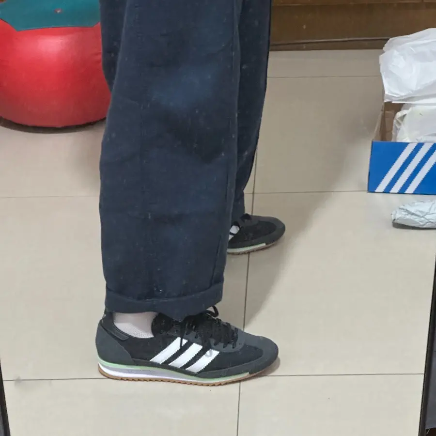 Giày Adidas SL72 OG ‘Black Carbon Green’ JH7390 - Ảnh 3