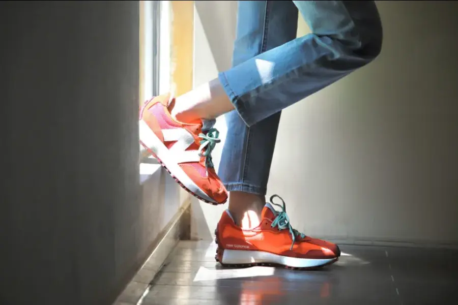 Alternative view of Giày New Balance 327 x Todd Snyder ‘Pomegranate’ MS327TSA