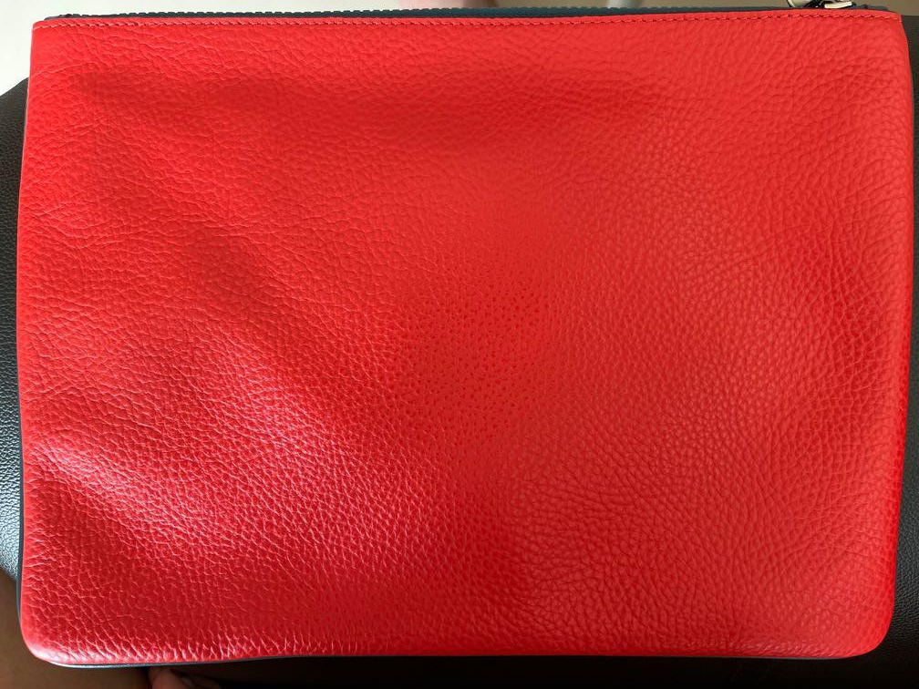 Túi Coach X Marvel Large Pouch ‘Spider Man’ 1826-SVQRG - Ảnh 3