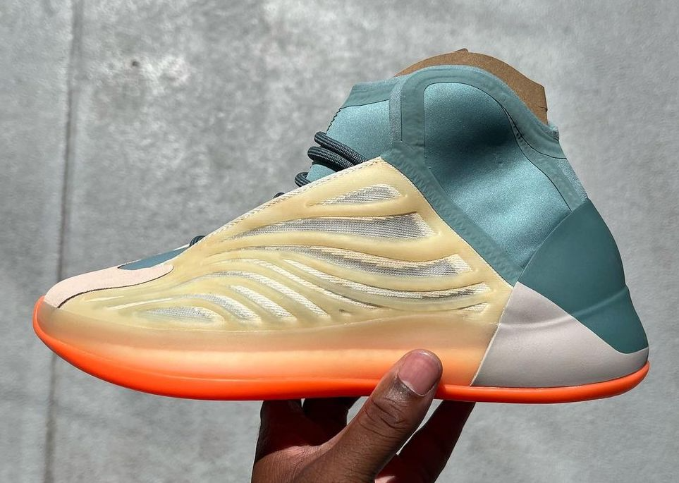 Giày Adidas Yeezy Quantum ‘Hi Res Coral’ HP6595 - Ảnh 3