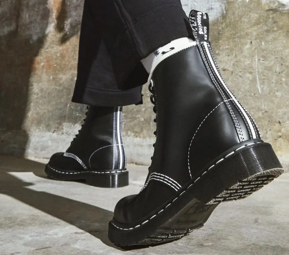 Alternative view of Giày Dr. Martens 1460 Contrast Stitch Leather Lace Up Boots 'Black' 27303001