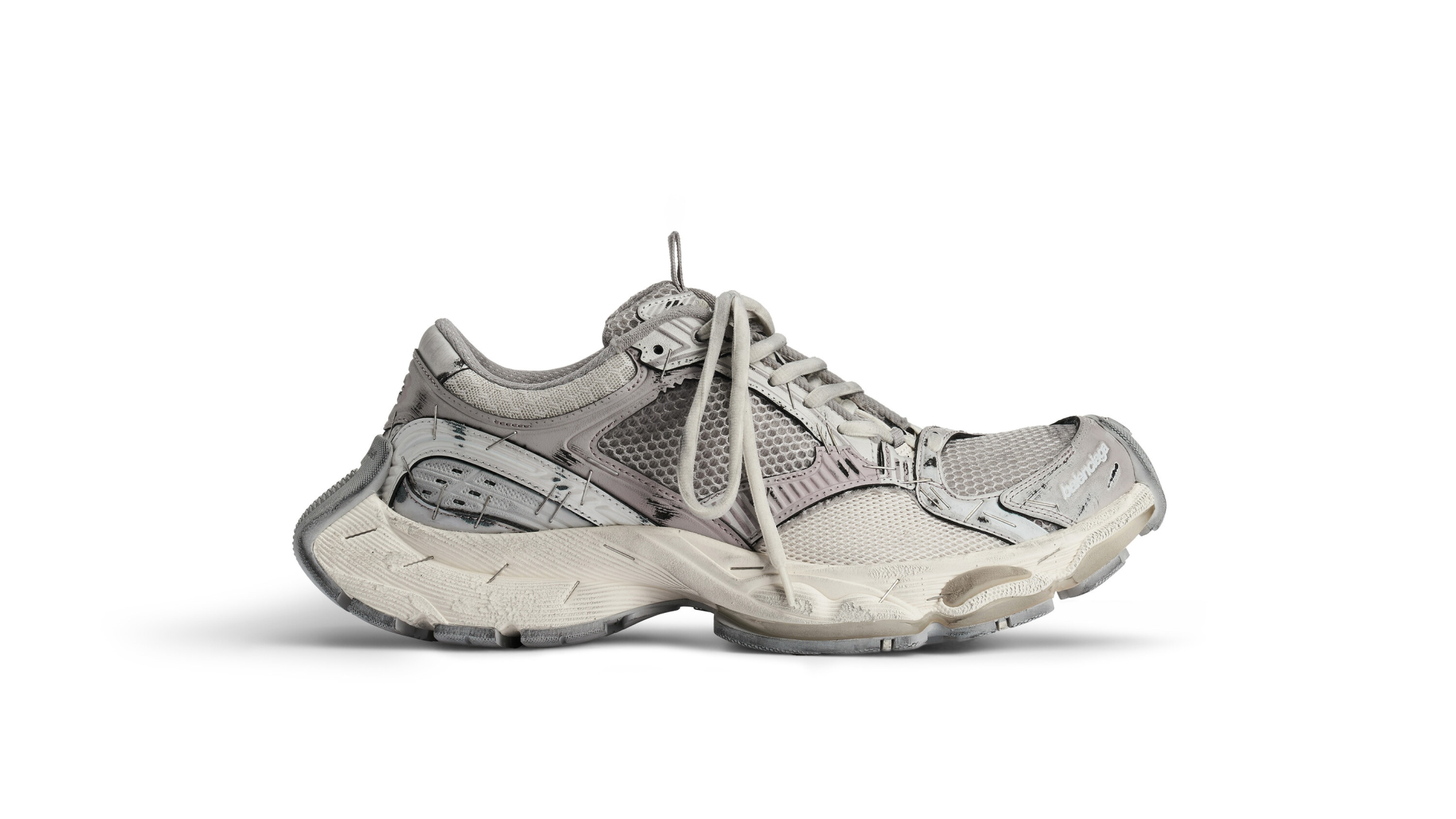 Hinh anh 1: Balenciaga rat biet cach de gay an tuong