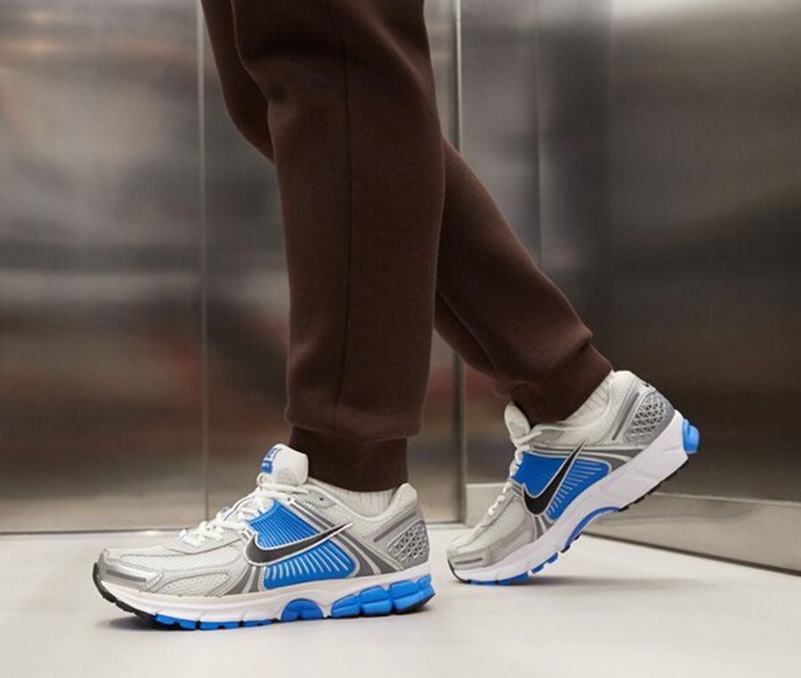 Alternative view of Giày Nike Zoom Vomero 5 ‘Photo Blue’ FJ4151-100