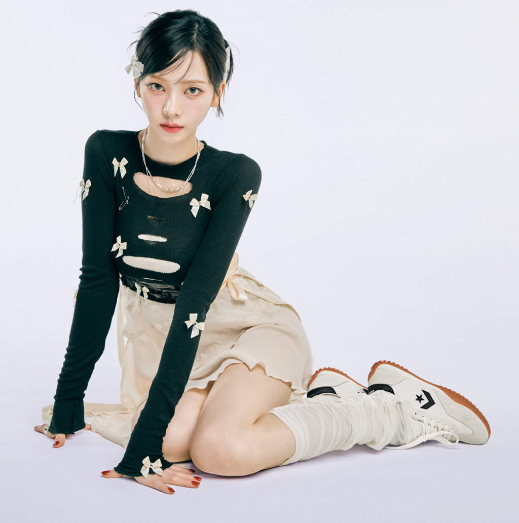 Giày Converse Run Star Trainer Egret 'Black' A08262C - Ảnh 2