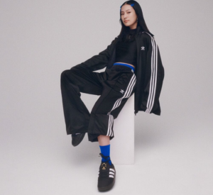 Alternative view of Giày adidas Originals Superstar Home 'Core Black' IH5502