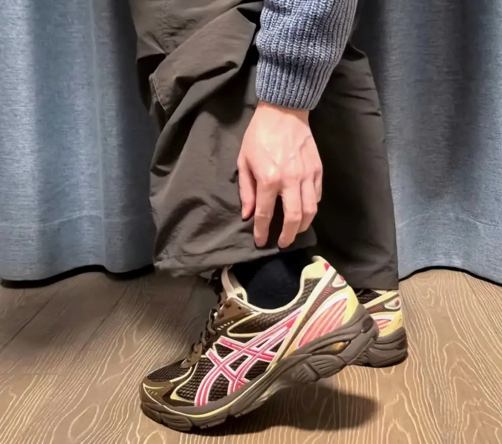 Alternative view of Giày Asics UB8-S GT-2160 'Brown Storm' 1203A641-200