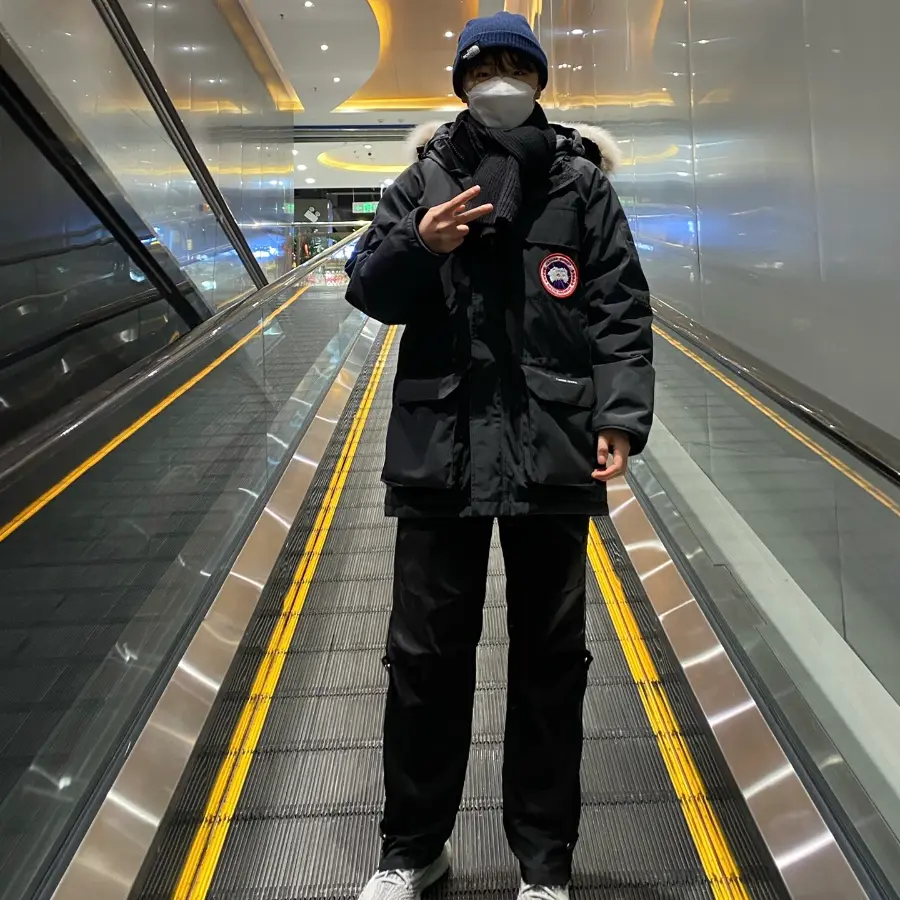 Alternative view of Áo Canada Goose Expedition Parka ‘Black’ 4660M-61