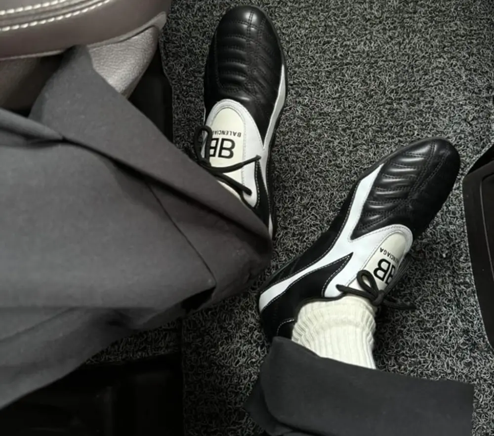 Alternative view of Giày Balenciaga Zen Sneakers 'Black' 617539W2CG11090