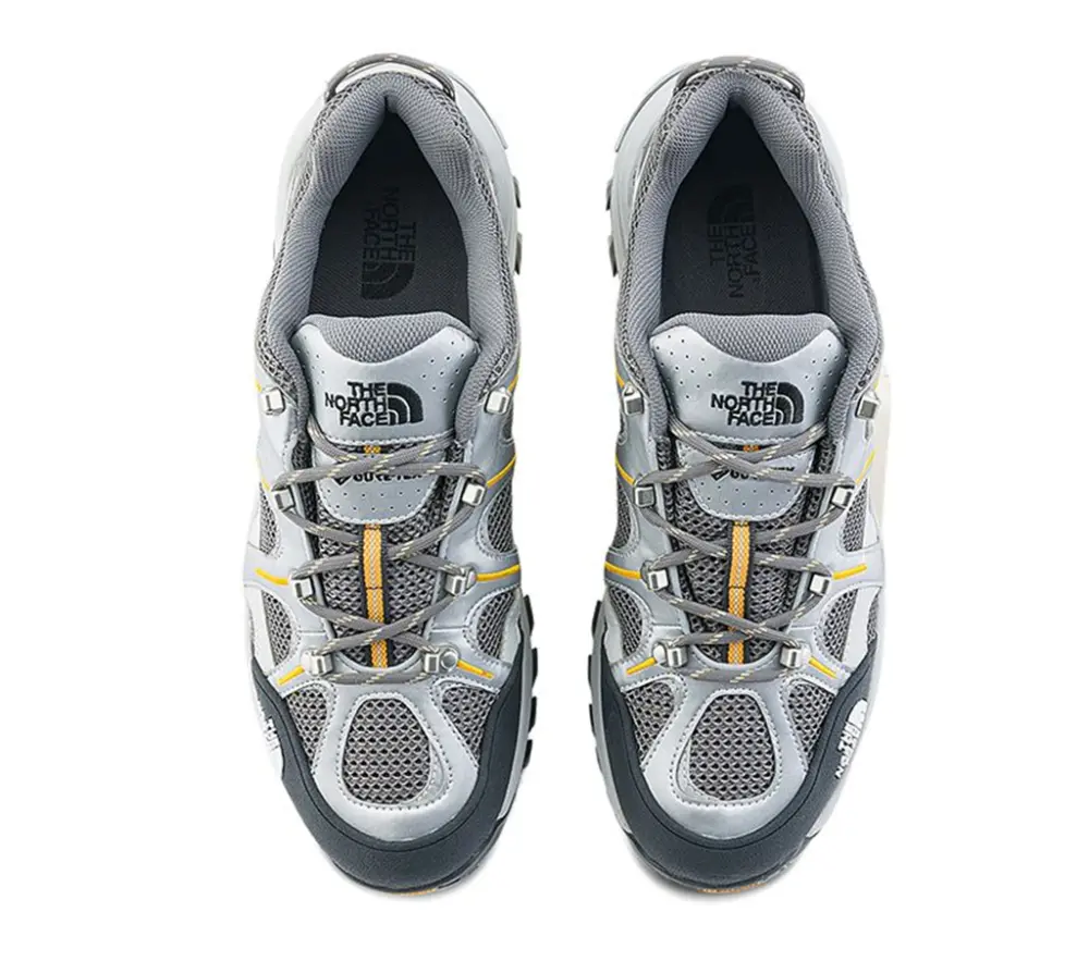 Alternative view of Giày The North Face 06 RVST GoreTex 'Summit Gold' NF0A8ADU8HI