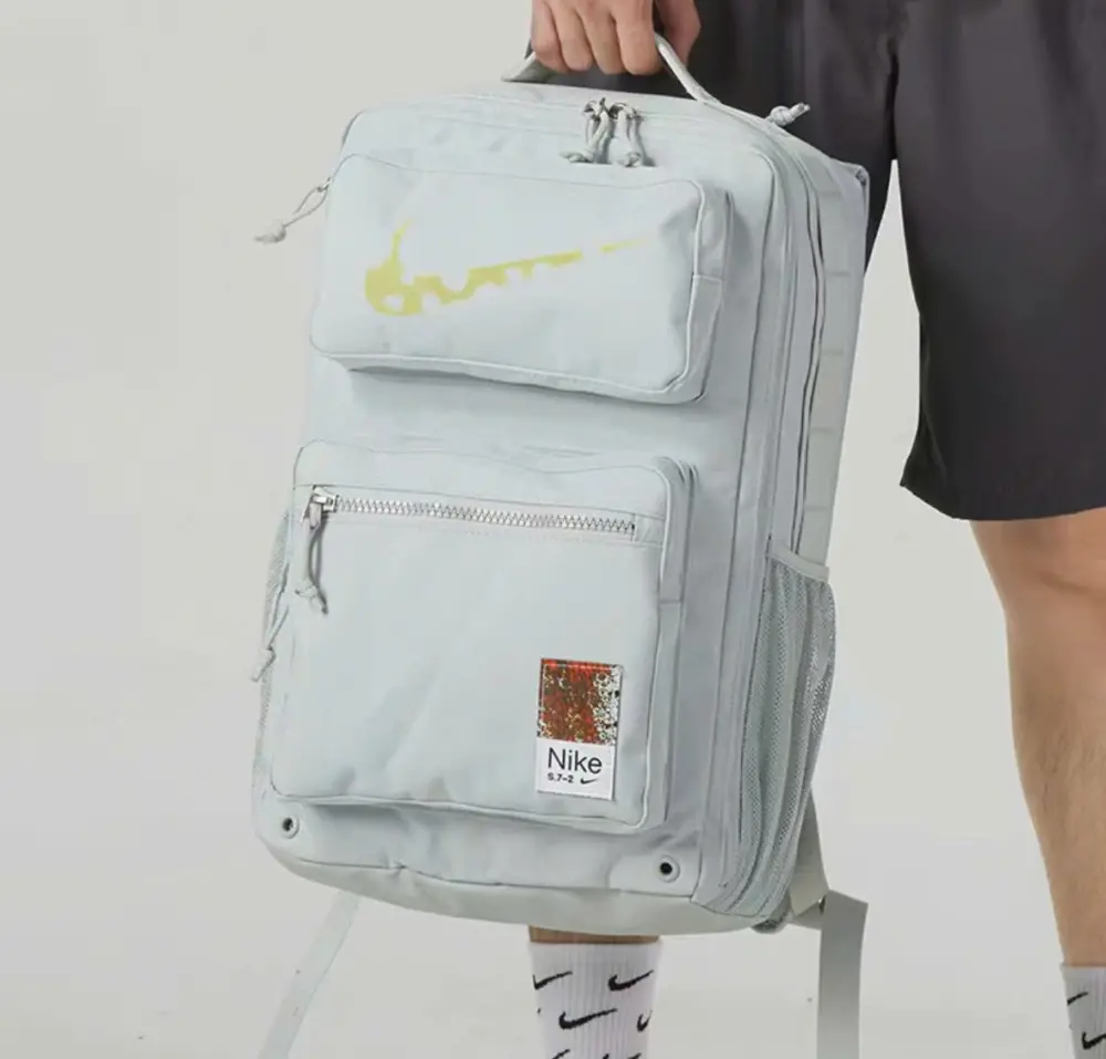 Alternative view of Balo Nike Utility Speed Backpack ‘Sliver’ FJ4818-034