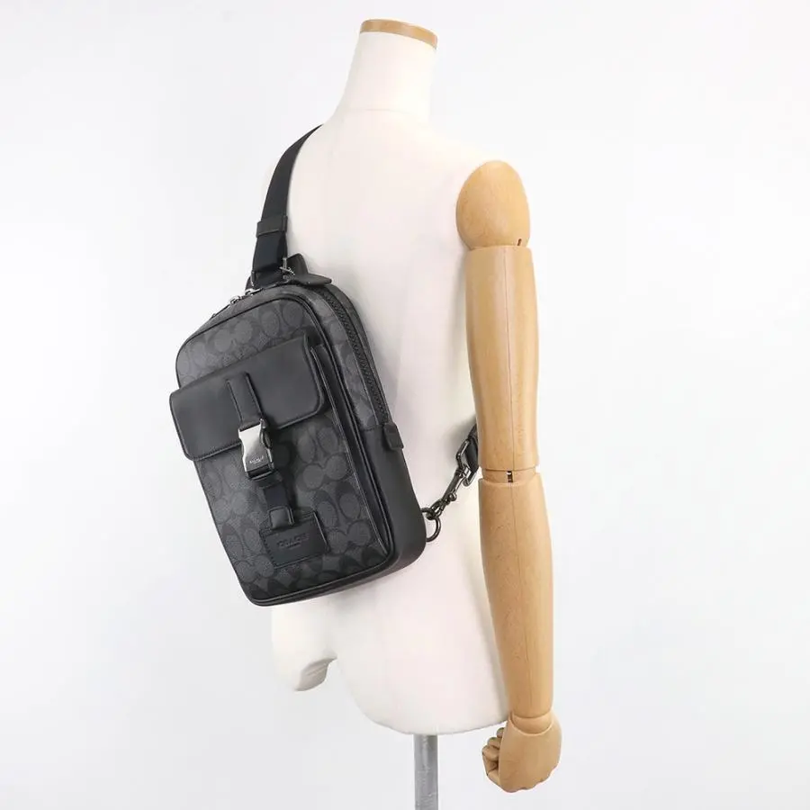 Alternative view of Túi Coach Track Pack In Signature ‘Black’ C2711-QBMI5