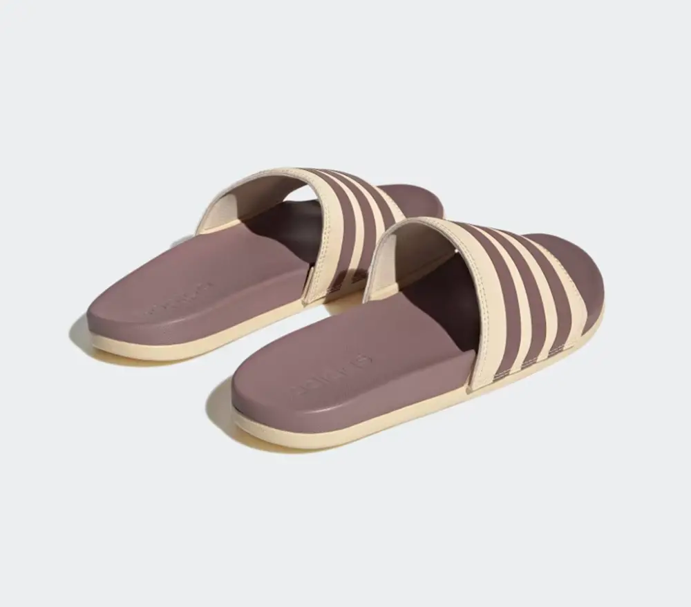 Alternative view of Dép adidas Adilette Comfort 'Sand Strata' H03621