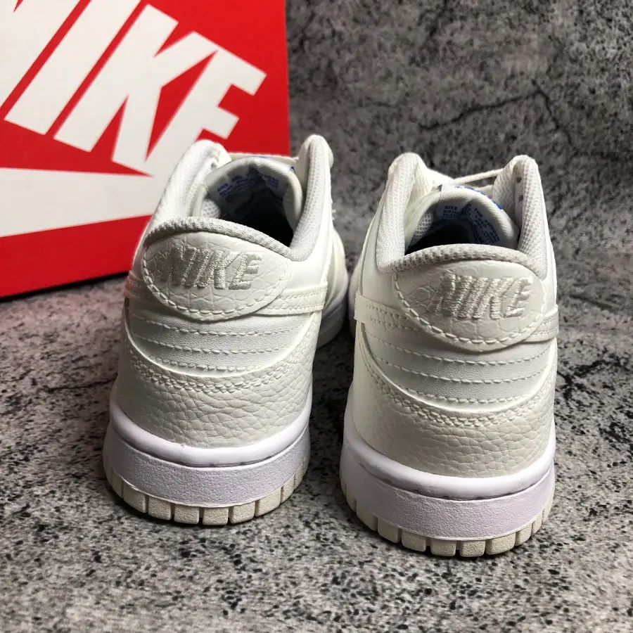 Alternative view of Giày Nike Dunk Low SE GS ‘Sail Croc’ FV7472-100