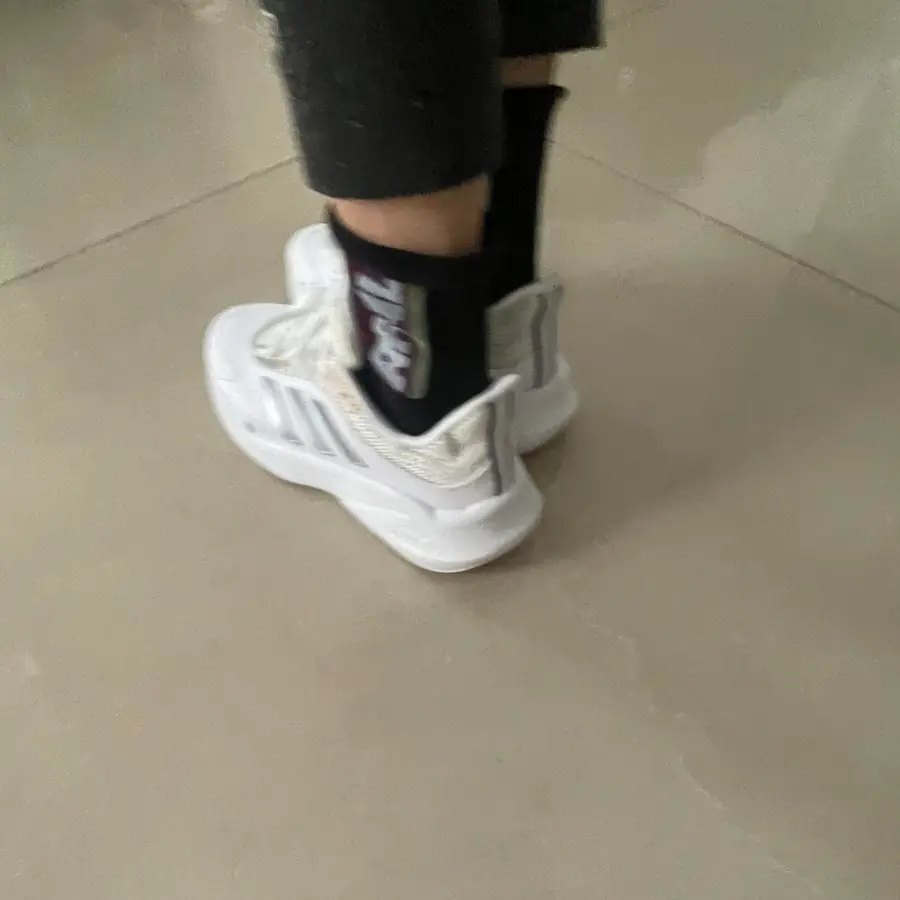 Giày Adidas AlphaEdge+ ‘White Silver’ IF7283 - Ảnh 3