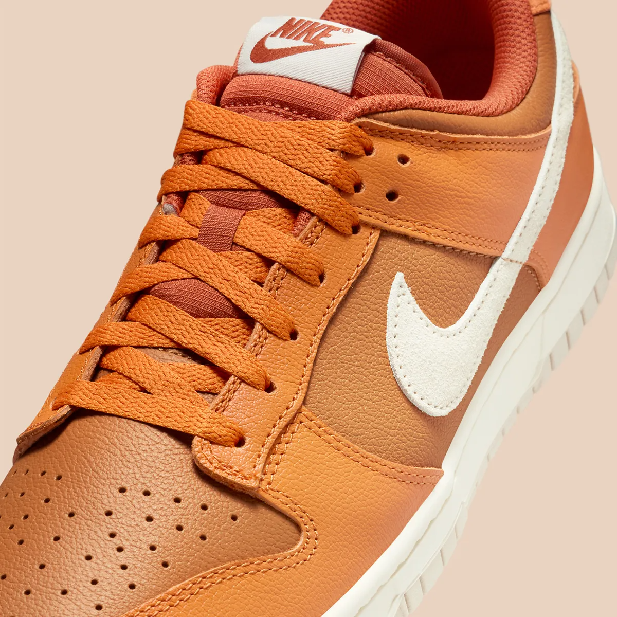 Giày Nike Dunk Low SE ‘Monarch’ HJ9121-815 - Ảnh 5