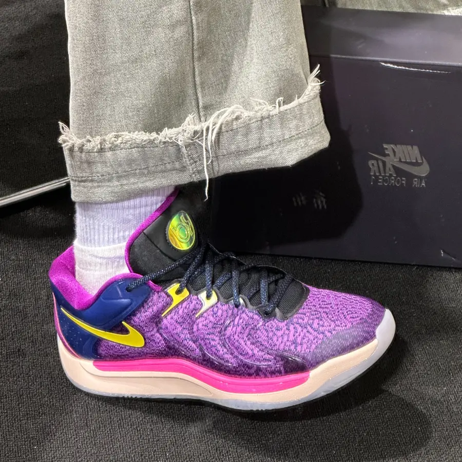 Giày Nike KD 17 ‘Travel Ball’ FJ9487-400 - Ảnh 4