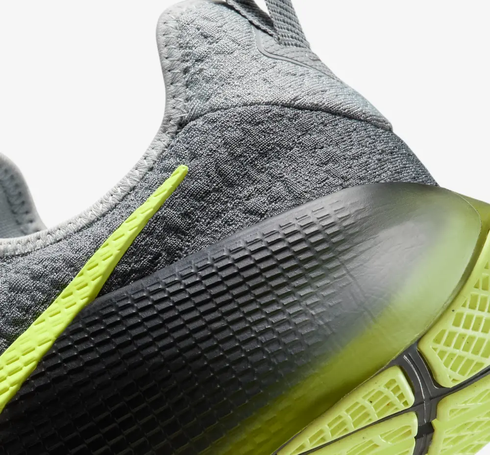 Alternative view of Giày Nike LeBron TR 1 ‘Smoke Grey Volt’ FJ6151-001